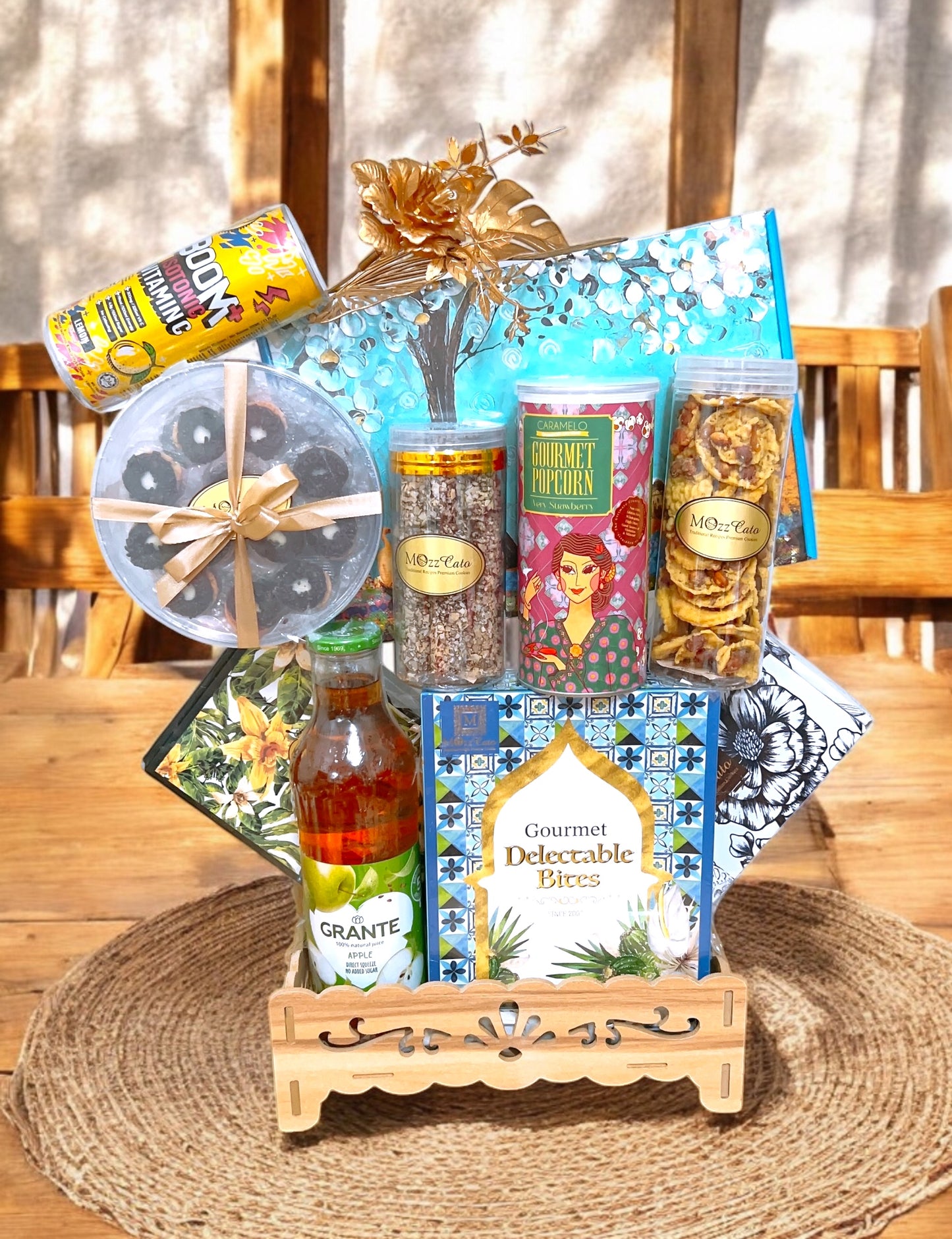 Raya Hamper 2025 | LARISSA Raya Gift Hamper 2025